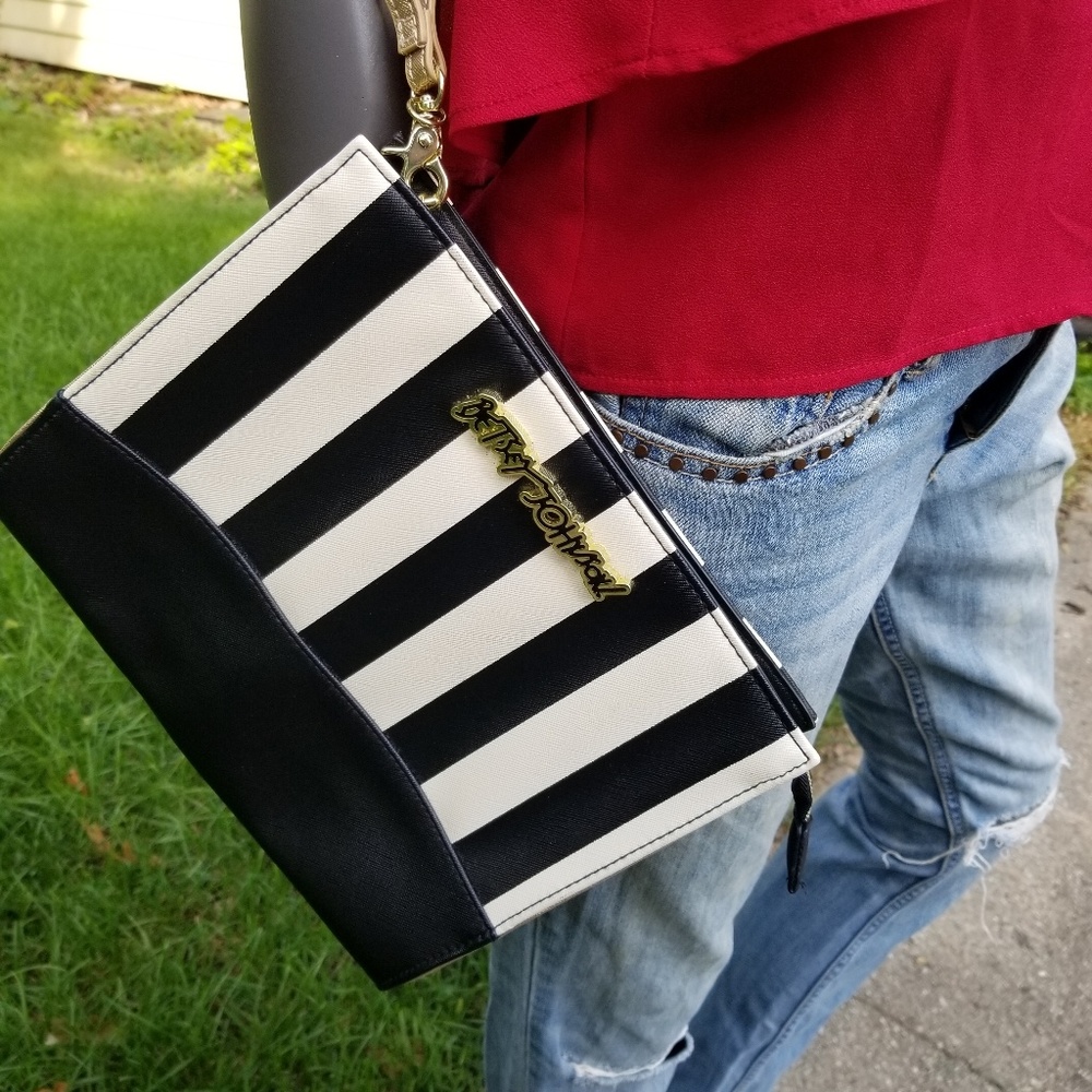 Betsey L Striped Clutch